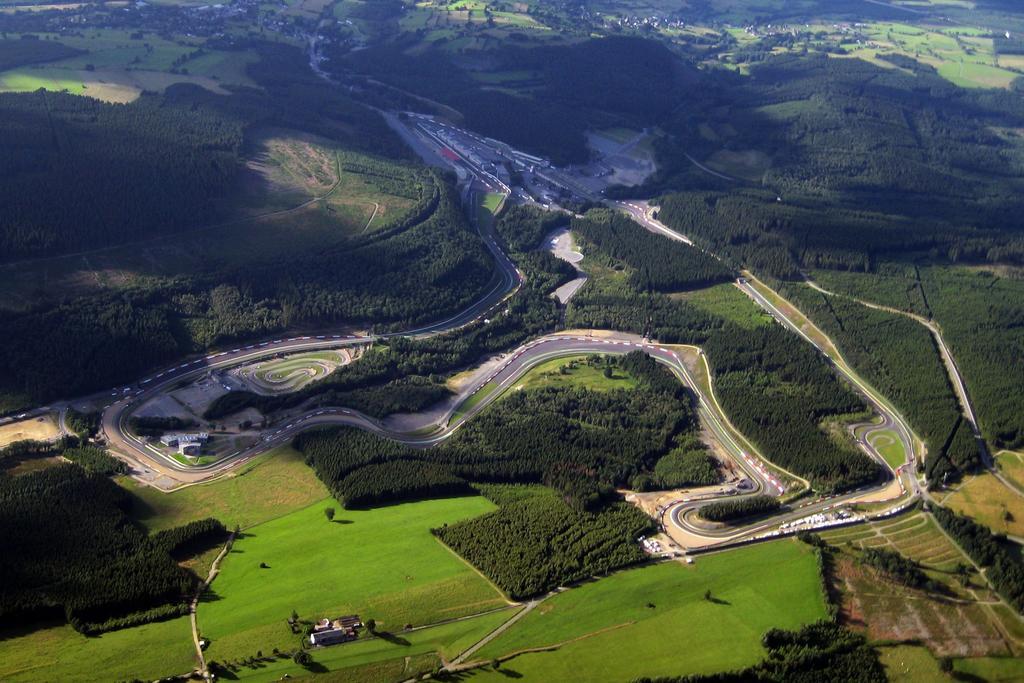 Hotel Francorchamps Pitlane Lodge Exteriér fotografie